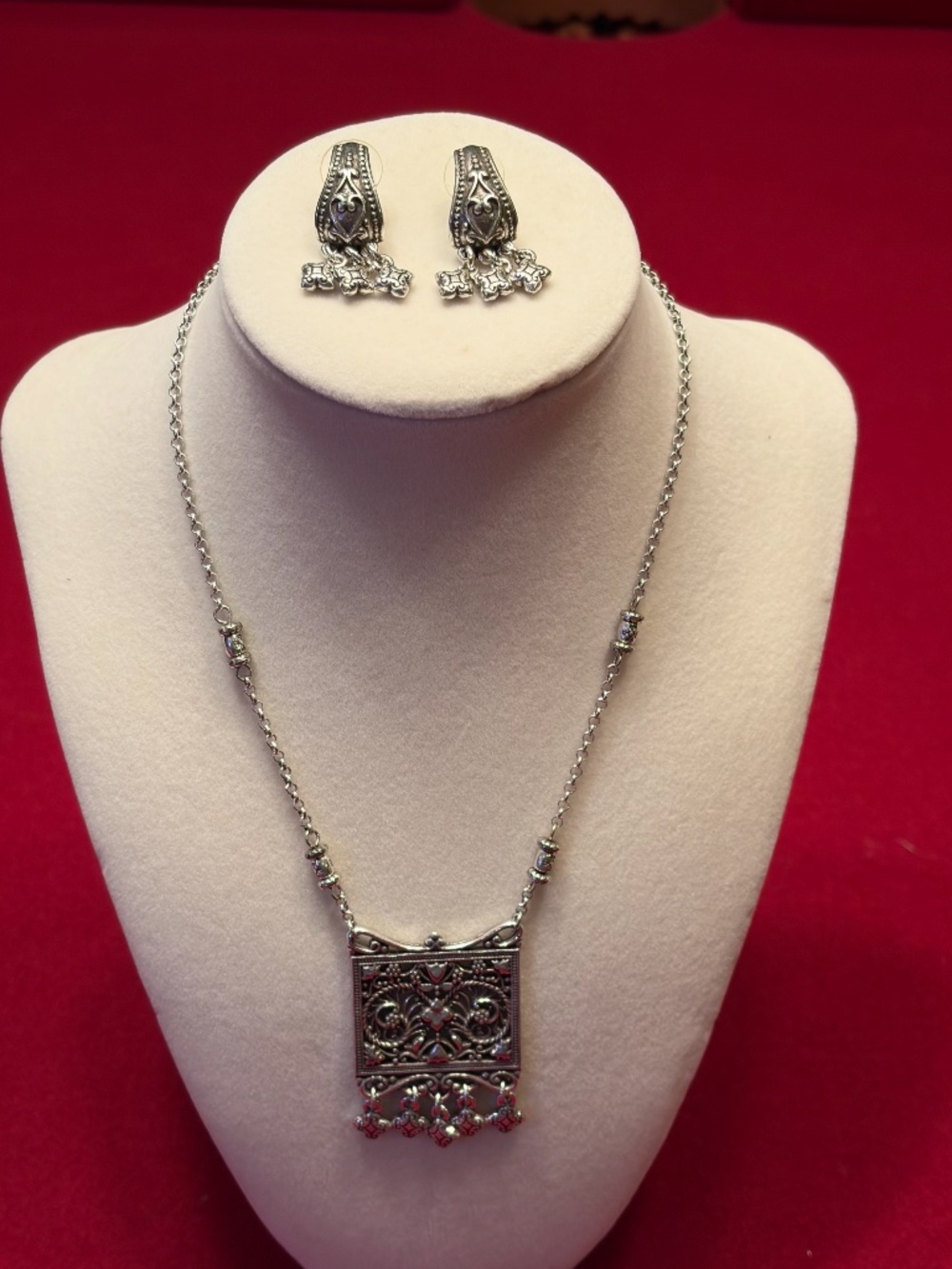 Brighton Arabesque Filigree Necklace & Earrings Set Like New Retired